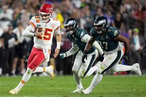 Le Super Bowl LVII: Une victoire improbable pour les Eagles de Philadelphie face aux Chiefs de Kansas City